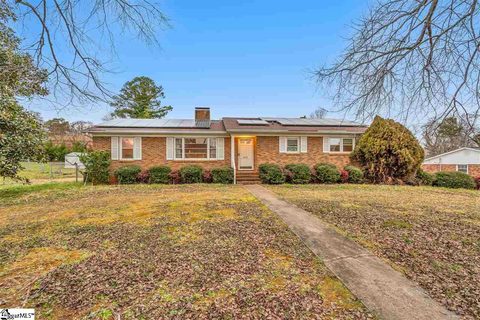 409 Farnsworth Road sold home in Vanderbilt Hills, Spartanburg, SC