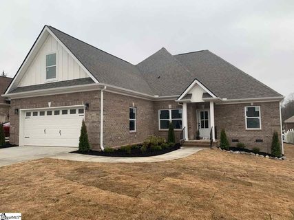 115 Banbury Circle sold home in Cedar Cove, Simpsonville, SC