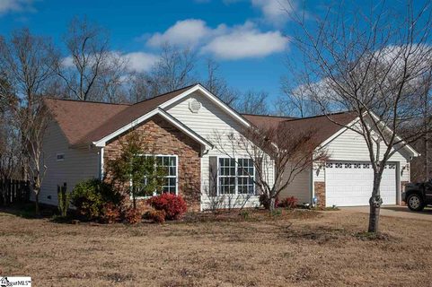 6 Rustcraft Drive
