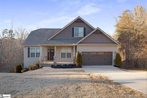 216 Larch Court