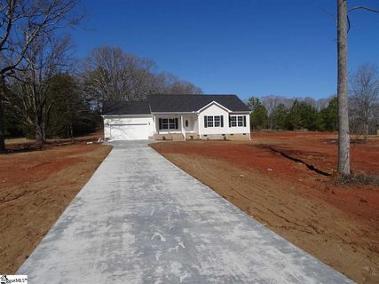 123 Laura Jane Lane sold home in Blake Heights, Gray Court, SC