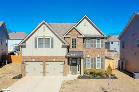802 Troutdale Lane