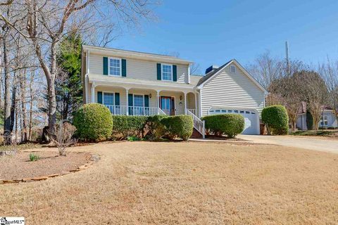 303 Cobblestone Road