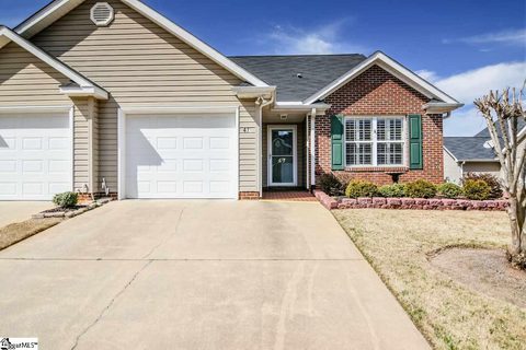 47 Magnolia Crest Drive