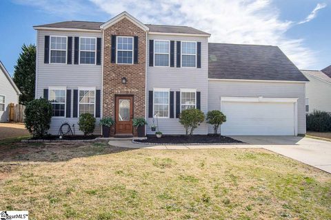 212 Park Grove Drive sold home in Vineyard At Planters Row, Mauldin, SC