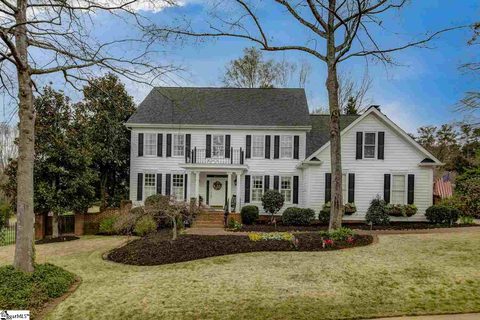 404 Thornblade Boulevard