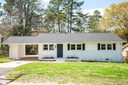 226 W Castle Drive sold home in Greenville, SC