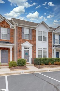 38 Spring Crossing Circle