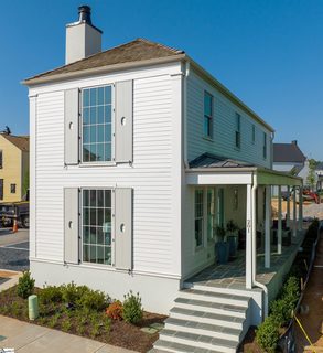 Previously sold for $617,500