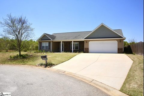 108 Lost Creek Court