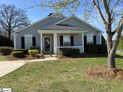 214 Seven Pines Court