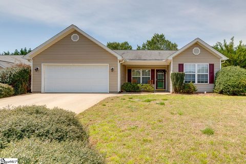 2 Landing Lane sold home in Kilgore Point, Simpsonville, SC