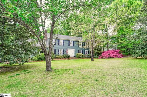 121 Bagwell Farm Road