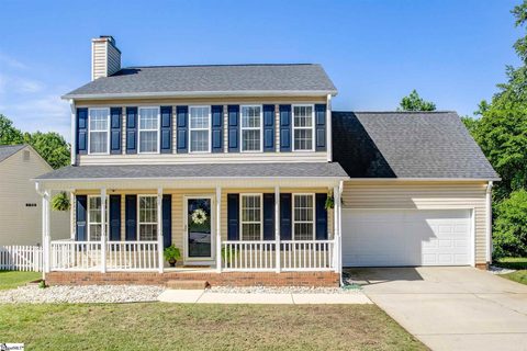 303 Riverside Chase Circle