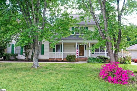 412 Hedgerow Drive