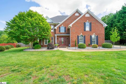416 Pleasant Ridge Court sold home in Autumn Glen, Spartanburg, SC