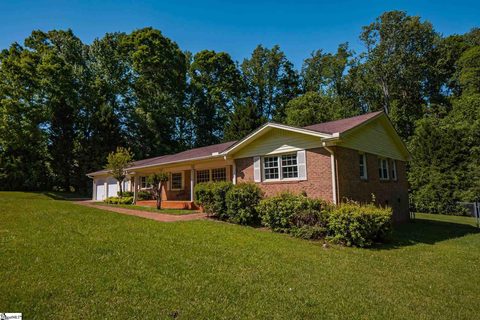 205 Pinewood Drive