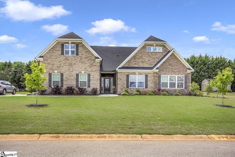 15 Cool Meadow Way