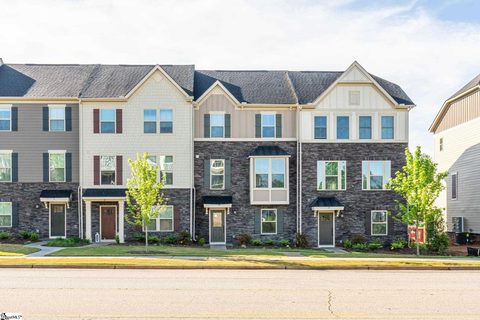 10 Eagle Field Lane sold home in Market Point Townes, Greenville, SC