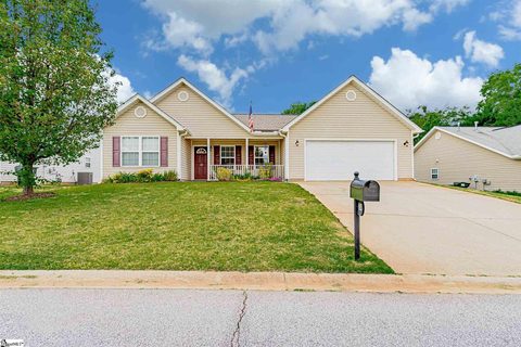 24 Waukegan Way