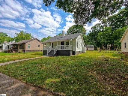 12 Lester Avenue