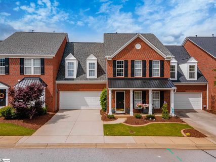 29 Everleigh Court