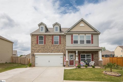 927 Rockleigh Drive