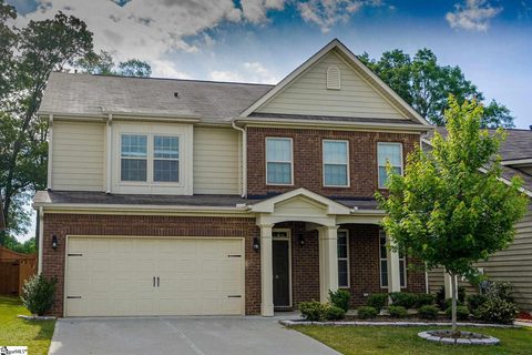 16 Redmont Court