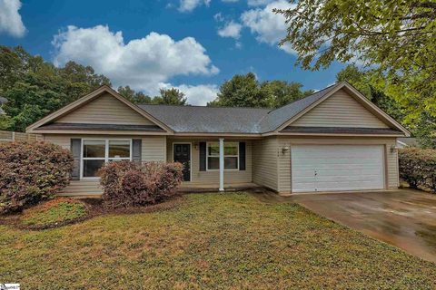 155 Beverly Drive sold home in Hidden Hills, Easley, SC