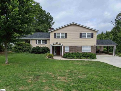 5 Timberlake Drive
