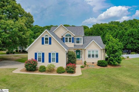 204 Huddersfield Drive sold home in The Summit, Piedmont, SC