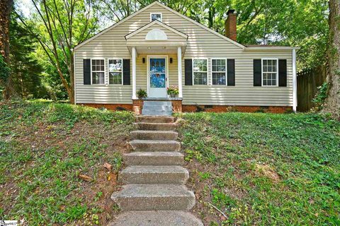 233 W Hillcrest Drive sold home in Druid Hills, Greenville, SC