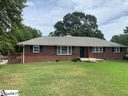 615 Cross Anchor Road sold home in Woodruff, SC