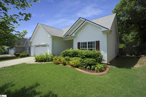 132 Lauren Wood Circle sold home in Lauren Woods, Taylors, SC