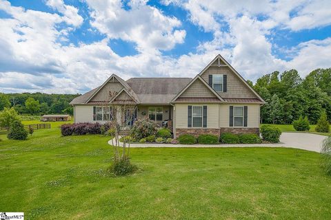 15 Fancy Lane sold home in Hillside Plantation, Travelers Rest, SC