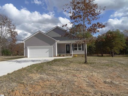 136 Laura Jane Lane sold home in Blake Heights, Gray Court, SC