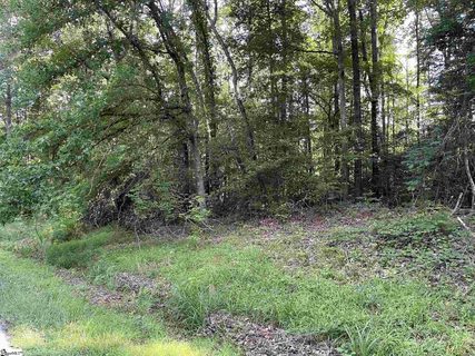 109 Pinewood Drive