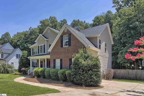 304 Stonewall Drive