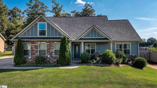 32 Lebanon Court sold home in Flagstone Village, Greer, SC