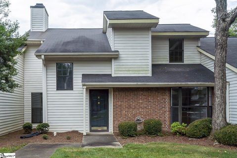 4 Forest Lake Drive