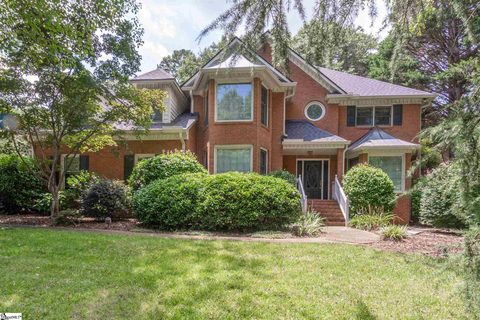 105 Nightingale Lane