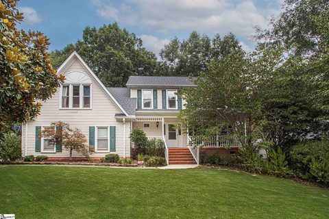 408 Woodway Drive