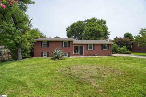 207 Bethel Drive sold home in Glendale, Mauldin, SC