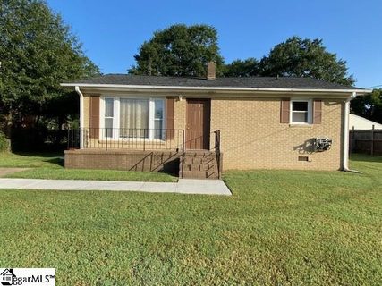 403 Jacobs Road sold home in Glendale Heights, Greenville, SC