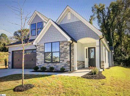 204 Horse Tack Trail