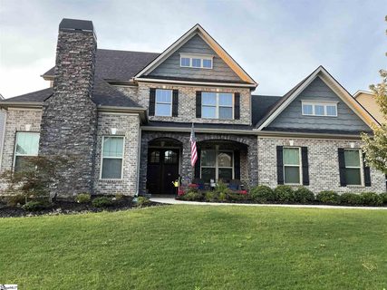 16 Quiet Creek Court