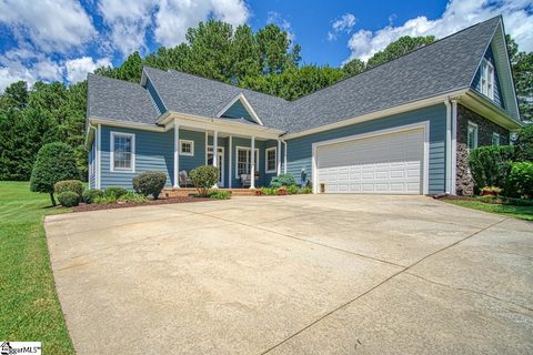 2 Laurelcrest Lane