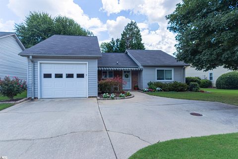 211 S Woodgreen Way