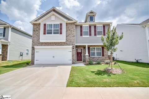 128 Yellow Fox Road