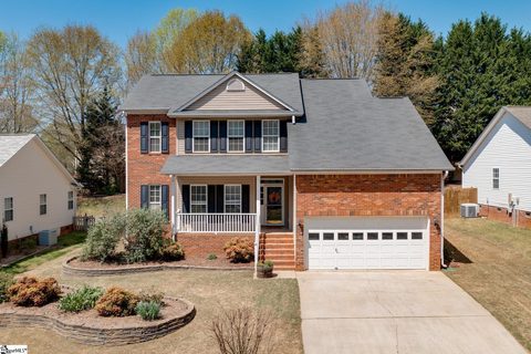 10 Colombard Court sold home in Vineyard At Planters Row, Mauldin, SC